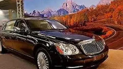 “欧冠风云：埃斯特旺脱颖而出，群雄逐鹿中绽放非凡技艺！”